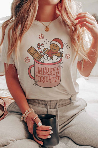MERRY & BRIGHT CHRISTMAS DRINK GRAPHIC TEE