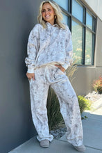 Light Grey Light Woodland Camo Classic Hoodie and Sweatpants Set