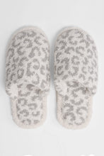 Winter Luxury Soft Leopard Pattern Slipper