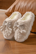 Camel Contrast Bowknot Applique Plush Winter Slippers (Colors May Differ by Batch)