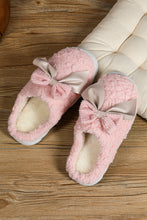 Camel Contrast Bowknot Applique Plush Winter Slippers (Colors May Differ by Batch)