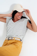 SLEEVELESS T SHIRT WITH SHOULDER PAD IN GRAY