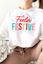 FEELIN FESTIVE CHRISTMAS GRAPHIC SWEATSHIRT