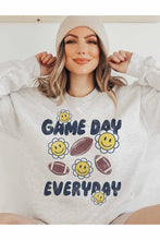 GAME DAY EVERYDAY GRAPHIC SWEATSHIRT