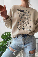 WILD TIGER STAR GRAPHIC Sweatshirt