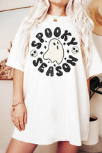 SPOOKY SEASON GRAPHIC TEE