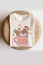 MERRY & BRIGHT CHRISTMAS DRINK GRAPHIC TEE