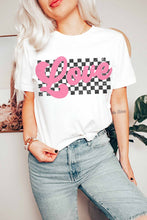 RETRO LOVE CHECKER GRAPHIC TEE